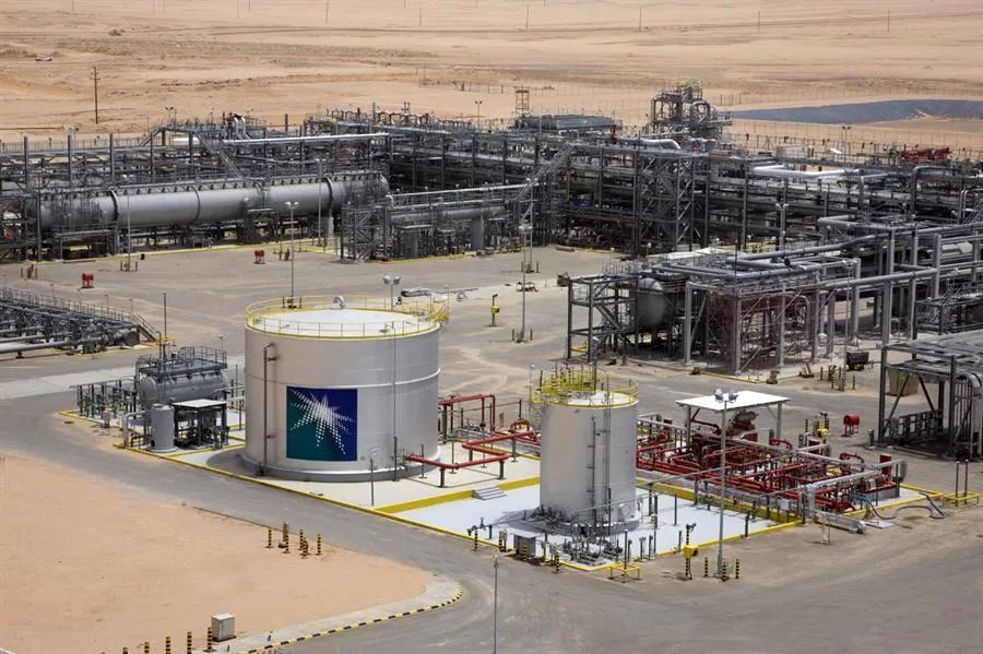 Saudi Aramco unexpectedly cuts June butane prices while raising propane